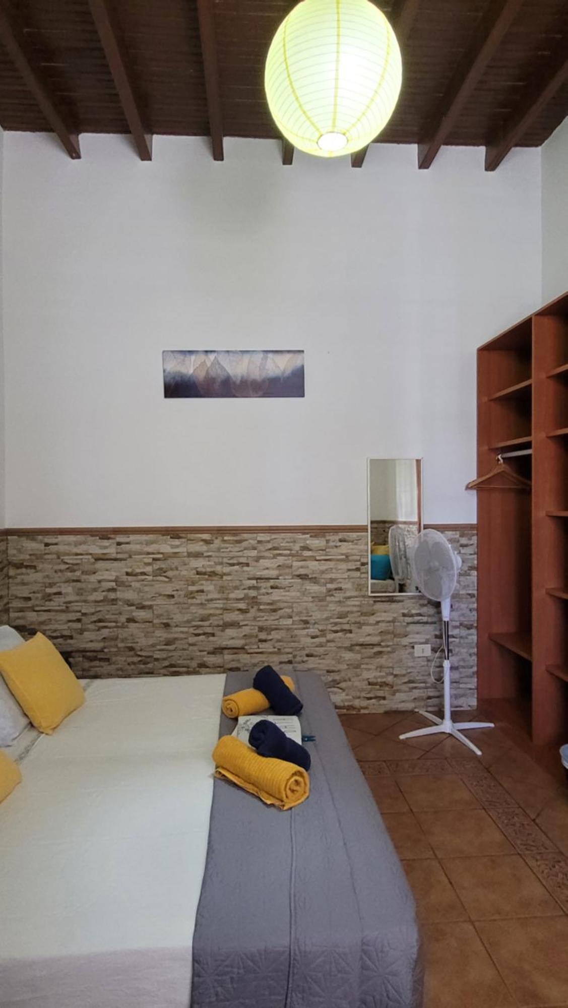Eden Guesthouse Sardina Exterior photo